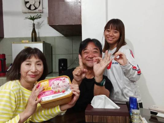 ありちゃん　100本withアクアバディズ！